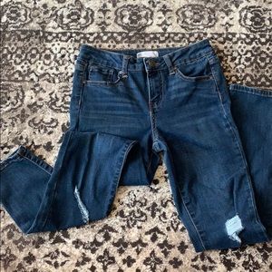 3 pairs of cute skinny jeans. 2 dark 1 light